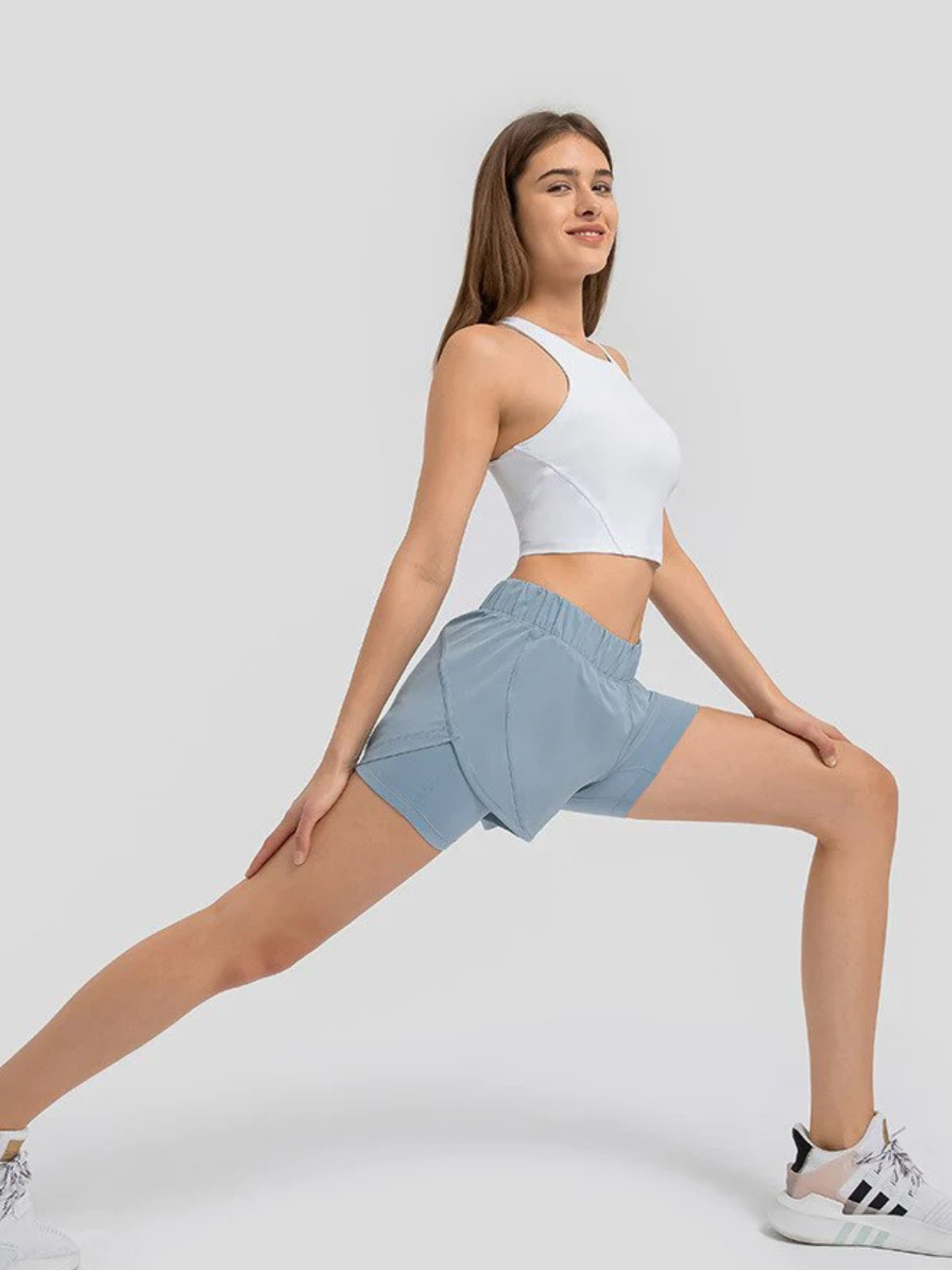 Cropped Stile Move Act