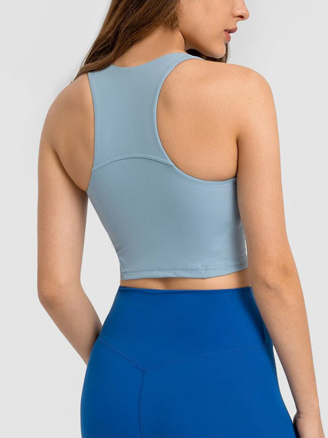 Cropped Stile Move Act