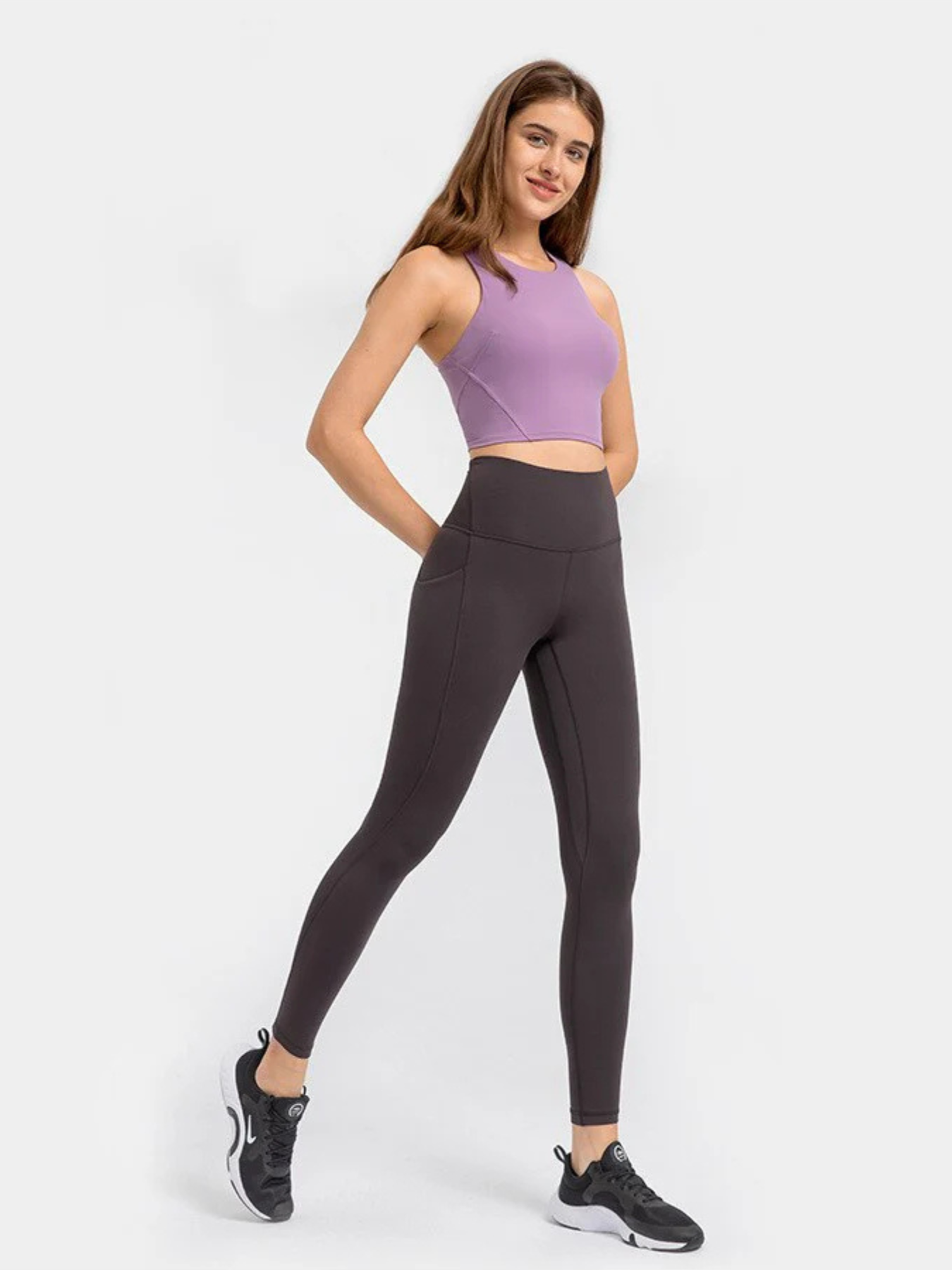 Cropped Stile Move Act