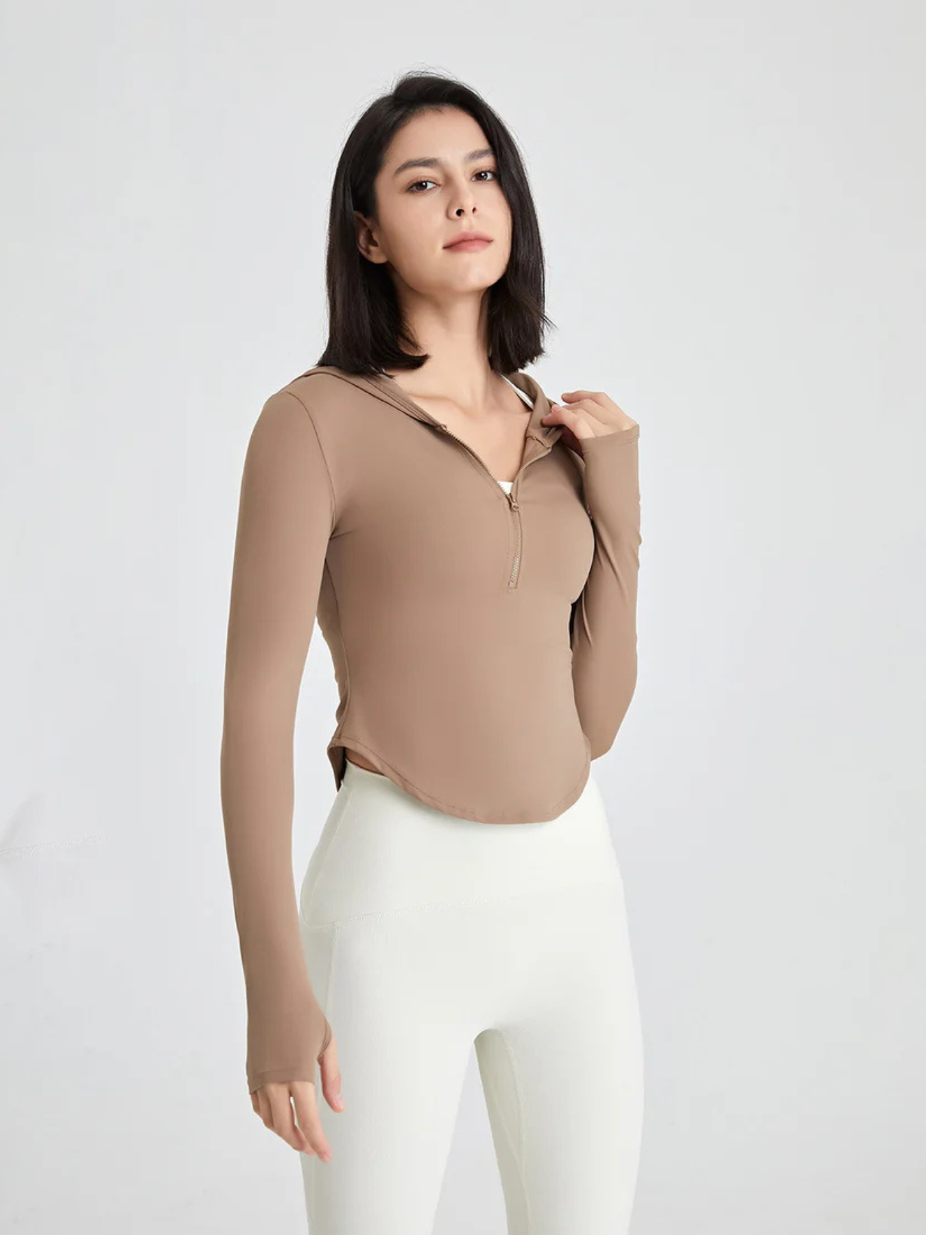 Blusa Fitness Manga Longa com Encaixe para Dedo