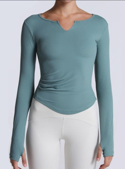 Blusa Manga Cumprida Gola V Move Act
