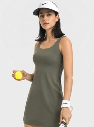 Vestido Beach Tennis com Short e Bolso Interno